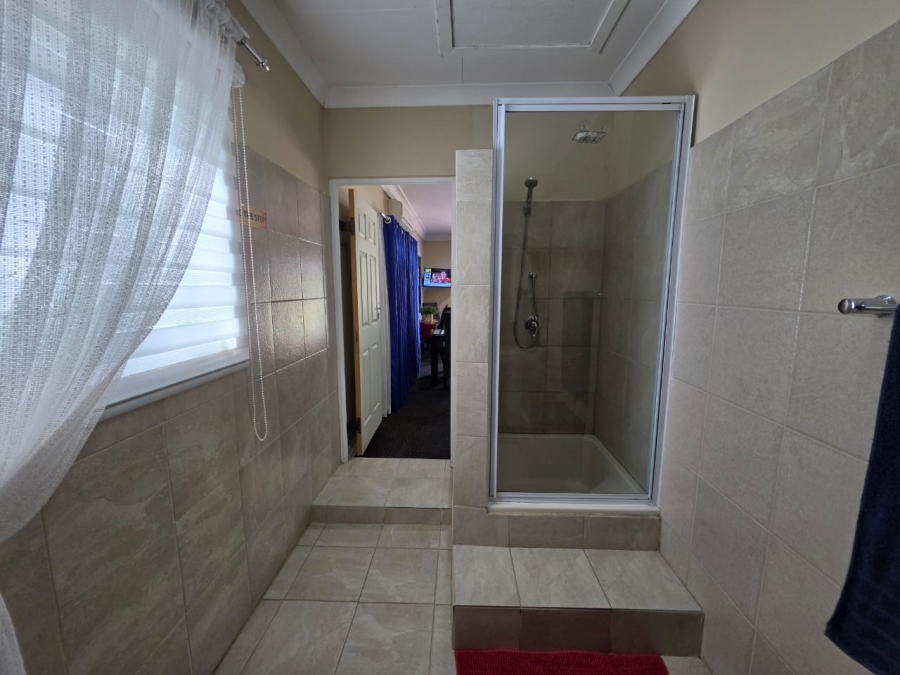 8 Bedroom Property for Sale in Riebeeckstad Free State